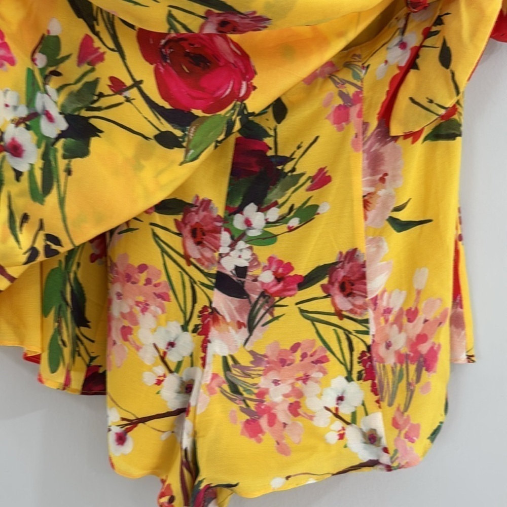 Privacy Please floral wrap ruffle skort - Picture 3 of 6
